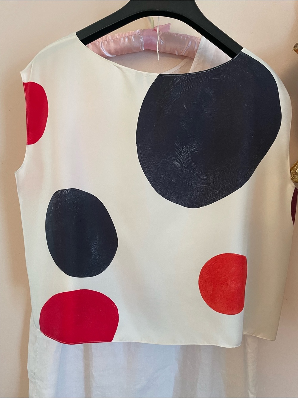 Theory White Silk Sleeveless Top with Red and Navy Polka Circles